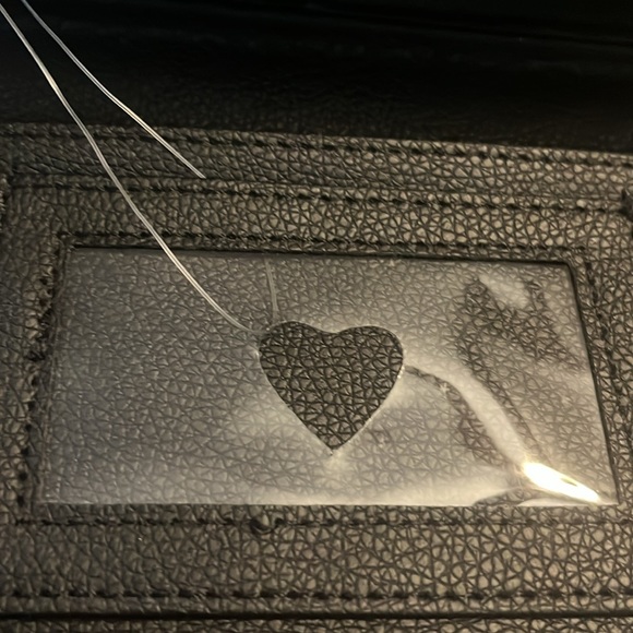 Stone Mountain Leather Wallet - Picture 5 of 9